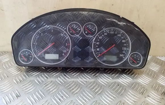 Volkswagen Sharan Speedometer (instrument cluster) 7M3920840G YM2110849ADB