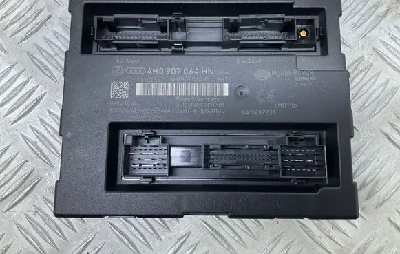 Audi A7 S7 4G Comfort/convenience module 4H0907064HN