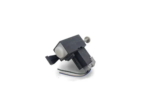 Land Rover Discovery Sport Brake pedal sensor switch 6G9T-11A152-AA
