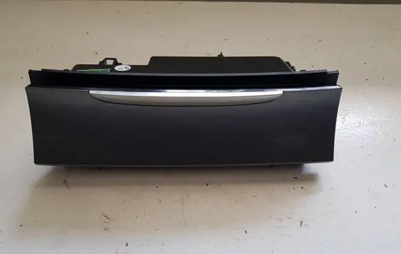 Volkswagen PASSAT B7 Ashtray (front) 3C0863284K