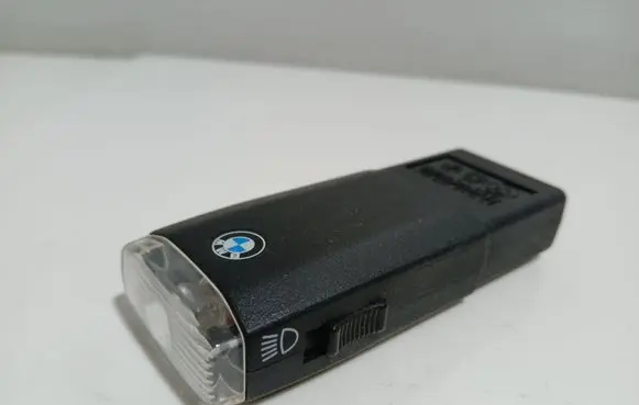 BMW 7 E65 E66 Spotlight 8377862