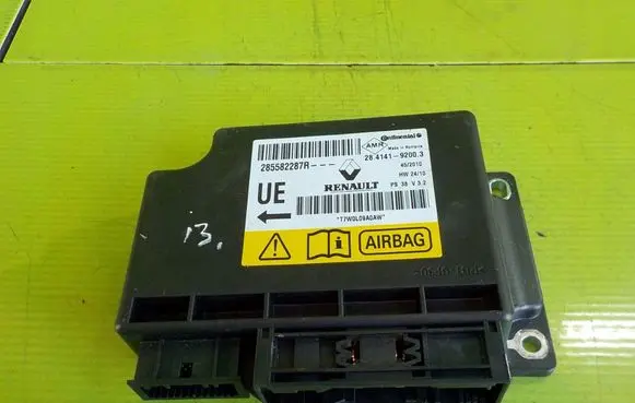 Renault Megane III Airbag control unit/module 285582287R 1AB10