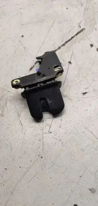Audi A4 S4 B7 8E 8H Tailgate/trunk/boot lock/catch/latch 8e5827505B