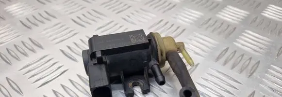 Volkswagen Golf VI Turbo solenoid valve 1K0906627B