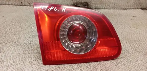 Volkswagen PASSAT B6 Tailgate rear/tail lights 3C9945093