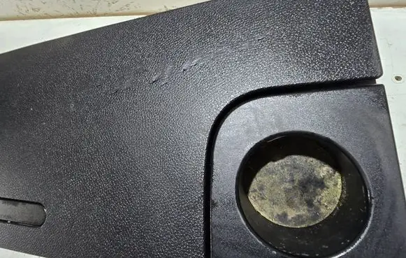 Glove box
