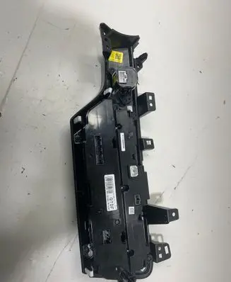 KIA Sportage Climate control unit TRACKA