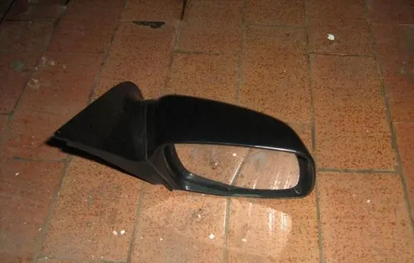 Ford Mondeo MK I Front door electric wing mirror