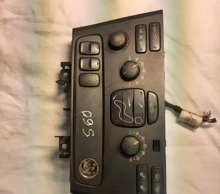 Volvo S60 Climate control unit 8691876 M6482100128 7923