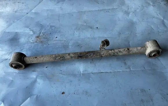 Opel Frontera B Rear control arm