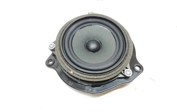 BMW X2 F39 Front door speaker 9281896 554004 25N0V17