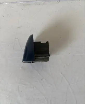 Peugeot 308 SW Front door handle cover 96816438977 8490