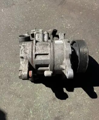 BMW X3 F25 Air conditioning (A/C) compressor (pump) 9225704