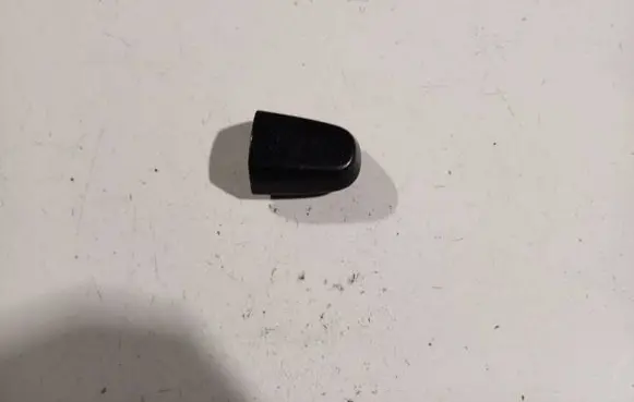 Toyota Avensis T250 Loading door cover/cap 