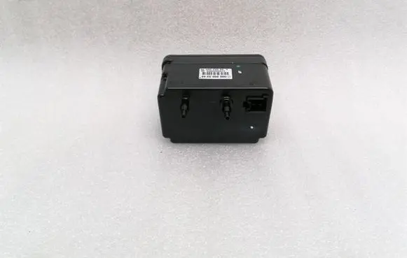 Mercedes-Benz E C207 W207 Central locking vacuum pump A0008003348