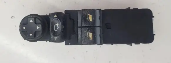 Citroen DS4 Electric window control switch 96657052ZD