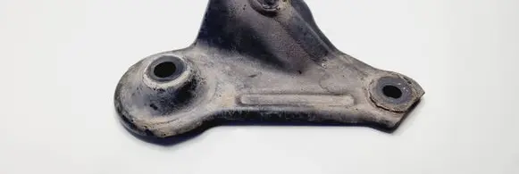 KIA Ceed Engine mounting bracket