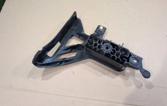 Porsche Cayenne (92A) Jacking socket point 7P5802820
