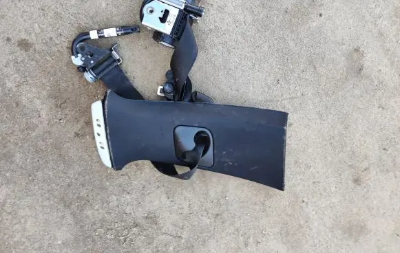 BMW X6 F16 Front seatbelt S27172010E3 635229900A R161720000X