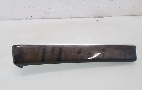 Mercedes-Benz E W211 Dashboard glove box trim