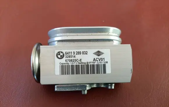BMW 4 F32 F33 Air conditioning (A/C) expansion valve 9289832 64119289832