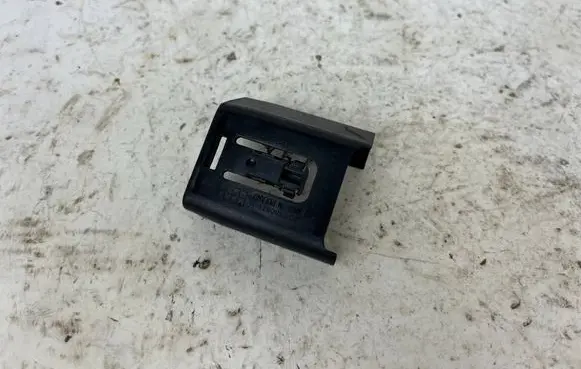 Porsche Macan (95B) Sliding door rail trim 7P5881464C