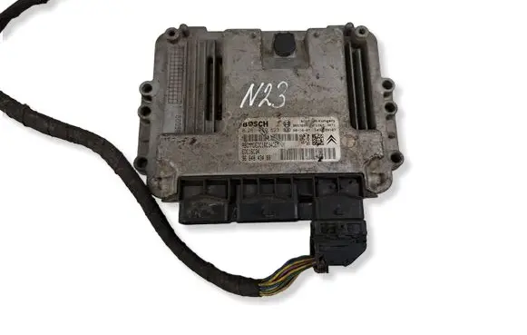 Peugeot 207 Engine control unit/module 9664843480