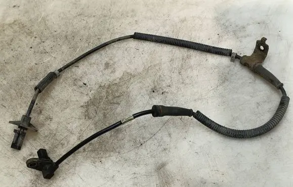 Hyundai Santa Fe ABS rear brake sensor 