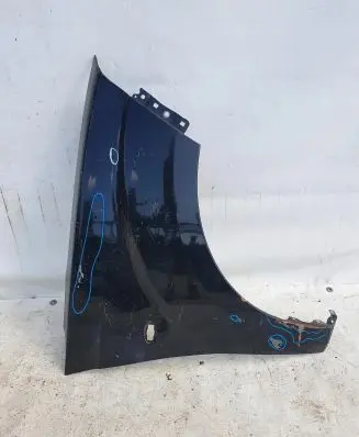 Peugeot 4007 Fender
