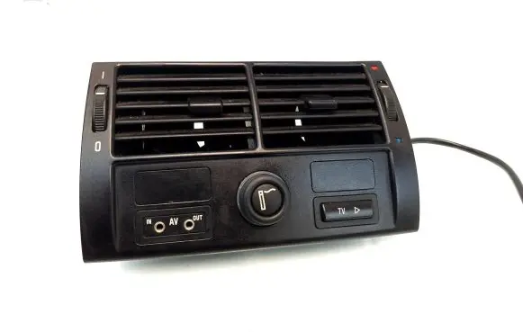 Rear air vent grill