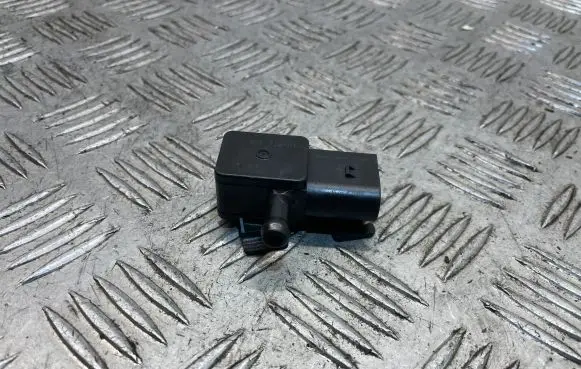 BMW 5 F10 F11 Exhaust gas pressure sensor 7805152