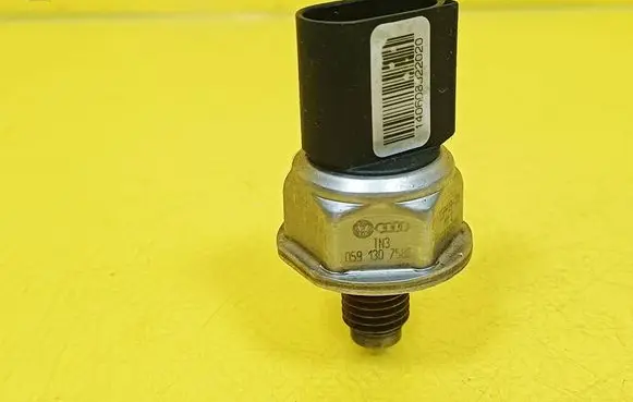Audi Q7 4L Fuel pressure sensor 059130758E 55PP0901