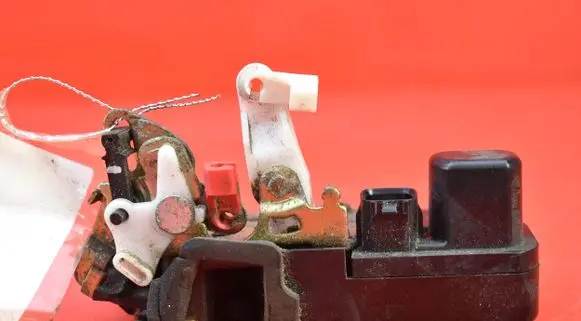Chrysler 300 - 300C Rear door lock