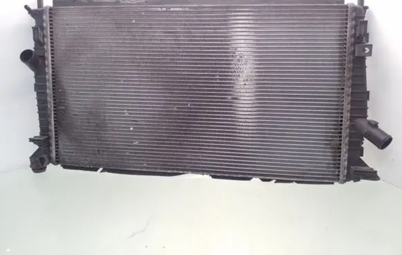 Coolant radiator