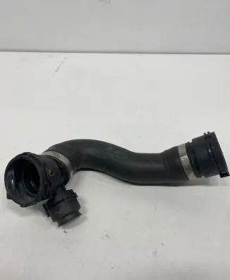 BMW X5 E70 Engine coolant pipe/hose 16185913 7808078