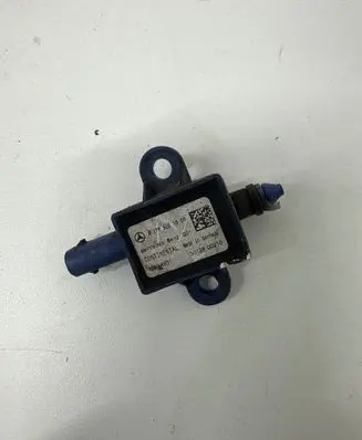 Mercedes-Benz A W176 Airbag deployment crash/impact sensor A1769051600 5WK44851 15012800210