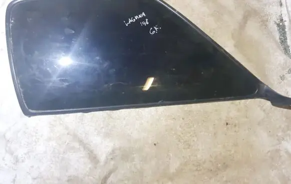 Renault Laguna I Rear side window