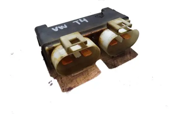 Coolant fan relay