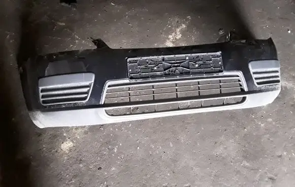 Ford Focus C-MAX Front bumper 3M51R17757AI
