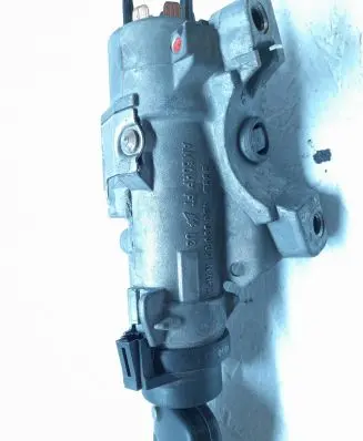Audi A4 S4 B7 8E 8H Ignition lock 4B0905851N