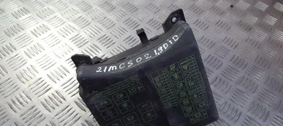 Mitsubishi Carisma Fuse box set