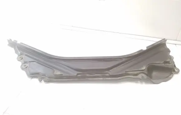 BMW 3 F30 F35 F31 Other engine bay part 51757331243 7331243