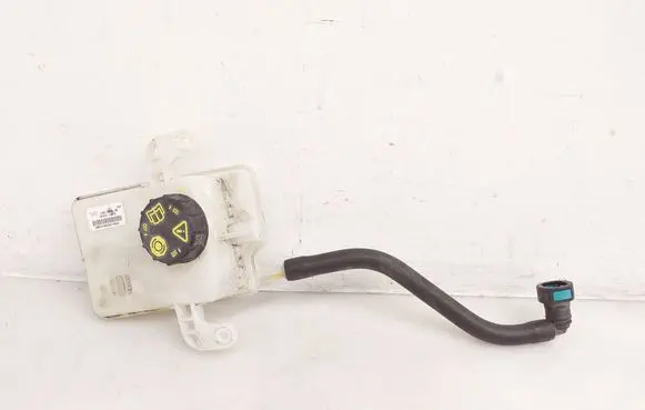 Brake fluid reservoir