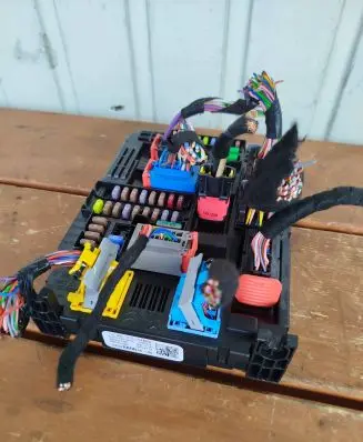 Citroen C5 Aircross Fuse box set 9832880680
