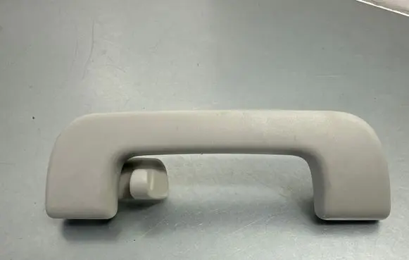 Volkswagen Touareg III Rear interior roof grab handle 4N0857644