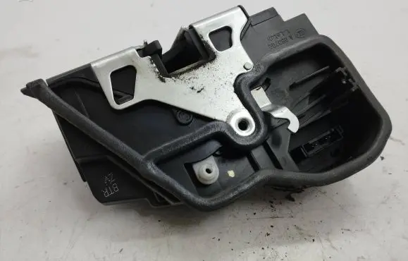 Mini Cooper Countryman R60 Front door lock A058702 7229458 LL8600
