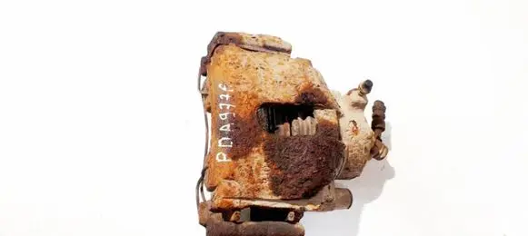 Toyota Avensis T220 Front brake caliper