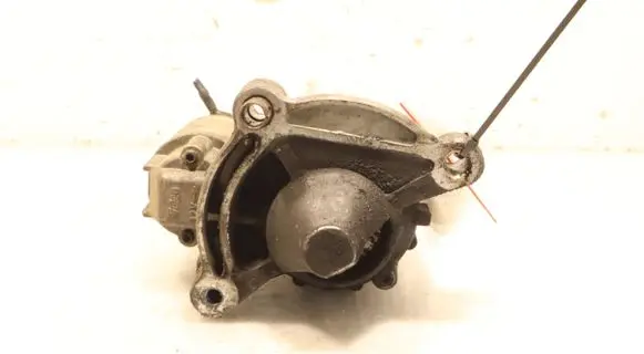 Peugeot 207 Starter motor