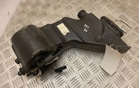 Mercedes-Benz E W238 Windshield washer fluid reservoir/tank A2058600360 A2058606901