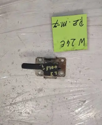 Volkswagen Golf I Rear door interior handle 7465135